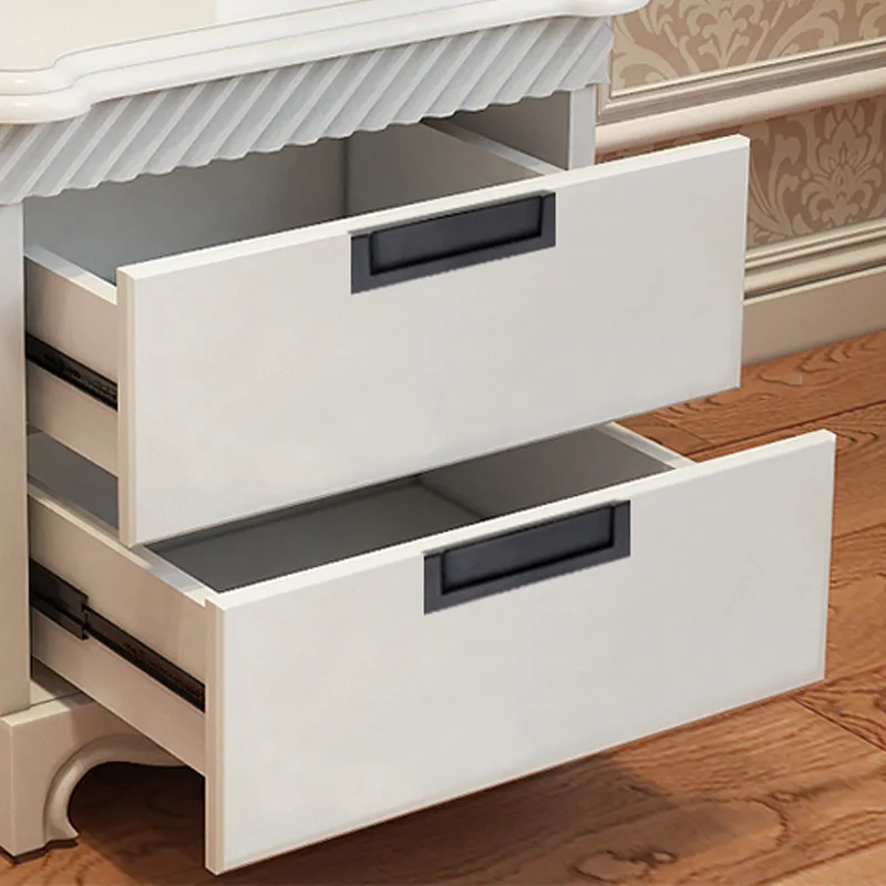 Manija de muebles oculta negra - Restoration Hardware Furniture Used reseña y precio